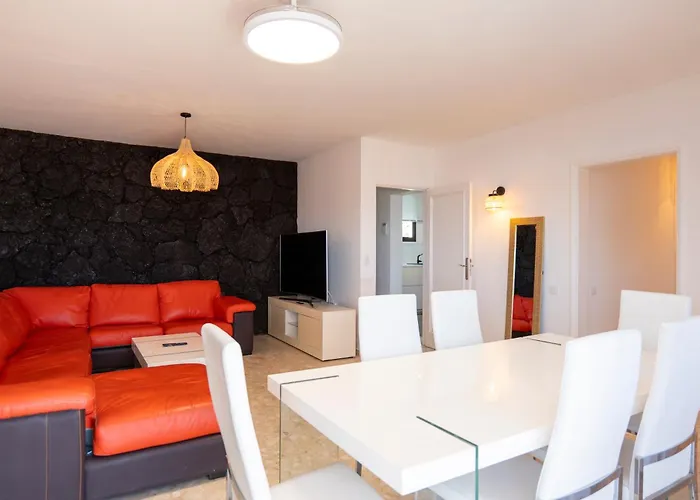 White * コスタ・カルマ