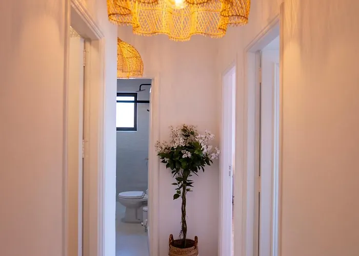 White 別荘 コスタ・カルマ